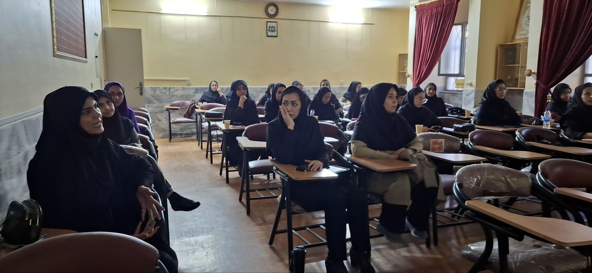 جلسه رابطین پژوهشسرا